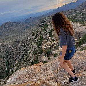 Meet your Posher, Renata